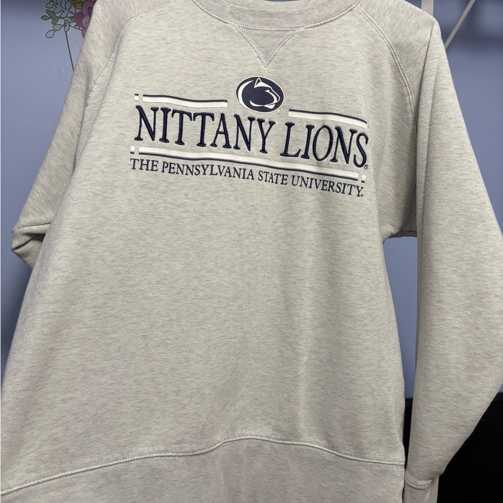 Champion Gray The Pennsylvania State University Nittany Lions Sweatshirt